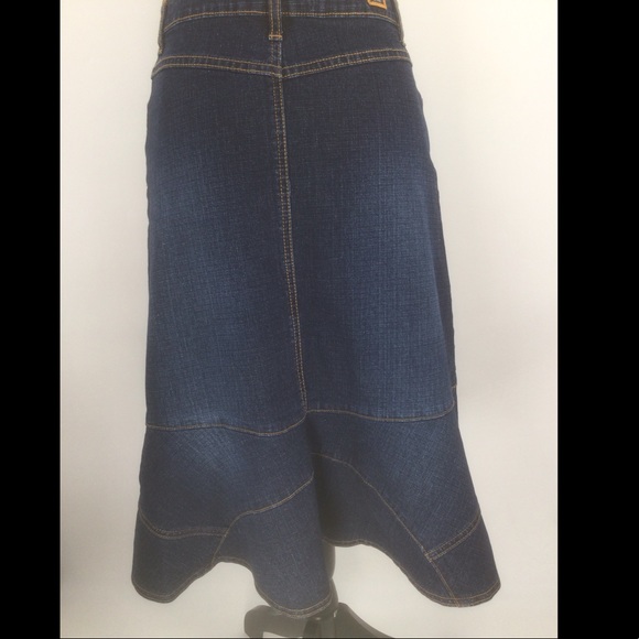 Neeso Jeans Size 5 Fit and Flare Jean Skirt 4% Spandex - Picture 5 of 10